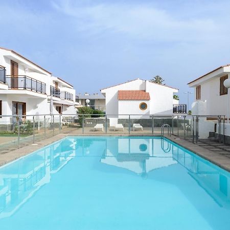 Bonito Bungalow Con Piscina Junto A La Playa San Bartolomé Kültér fotó