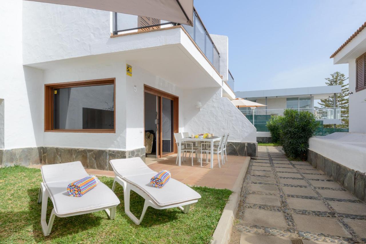 Bonito Bungalow Con Piscina Junto A La Playa San Bartolomé Kültér fotó